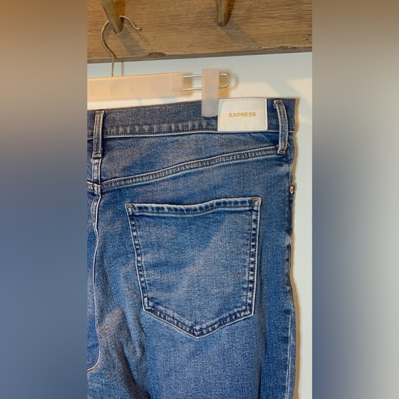 Express straight ankle high rise size 14 short - Picture 4 of 6